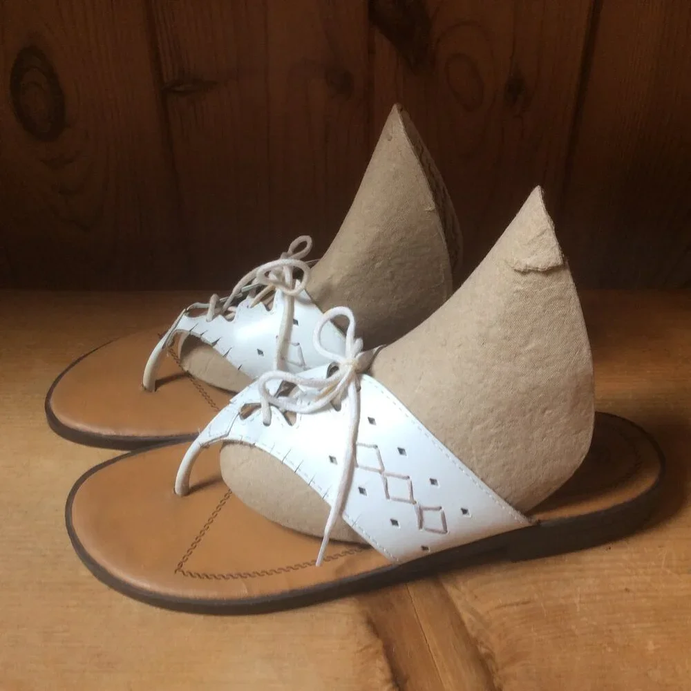 The Genuine Leather Collection White Western Thong Sandals Size 9.5 - Picture 2 of 9